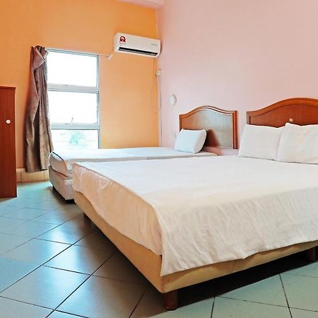 فندق كوشنجفي  Oyo 90598 Living House C0 المظهر الخارجي الصورة